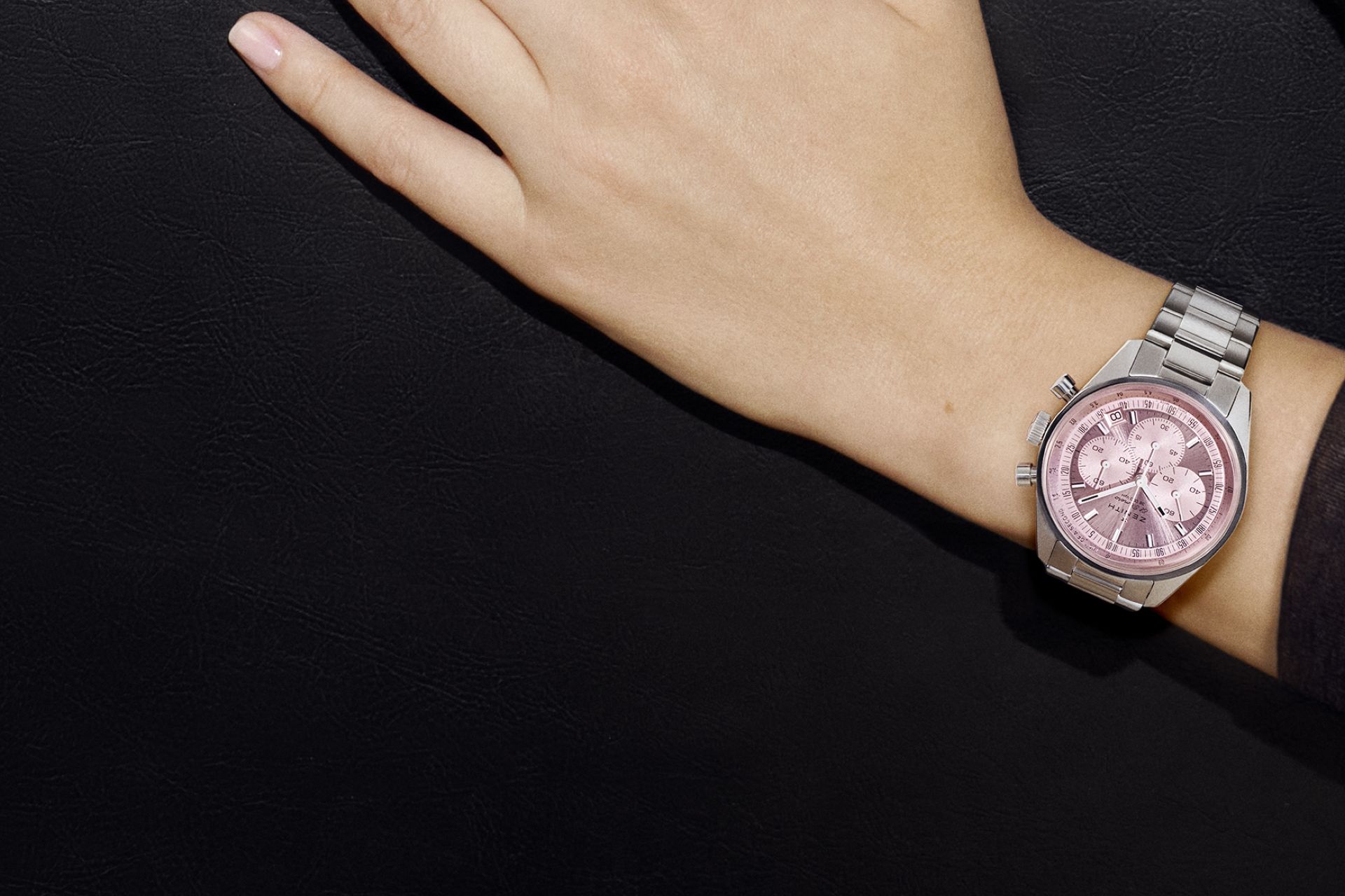 以溫柔力量對抗乳癌．ZENITH推出Chronomaster Original Pink粉紅腕錶