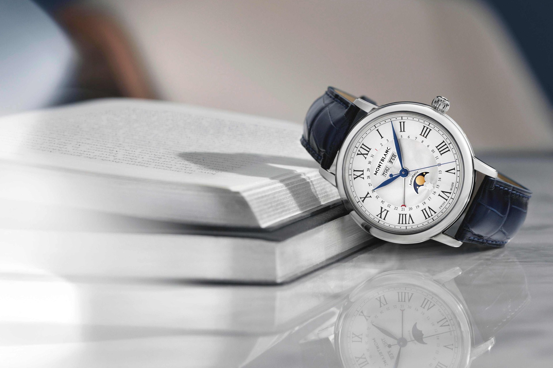 萬寶龍與時間的進化之約：Montblanc推出全新Star Legacy明星傳承系列全日曆腕錶