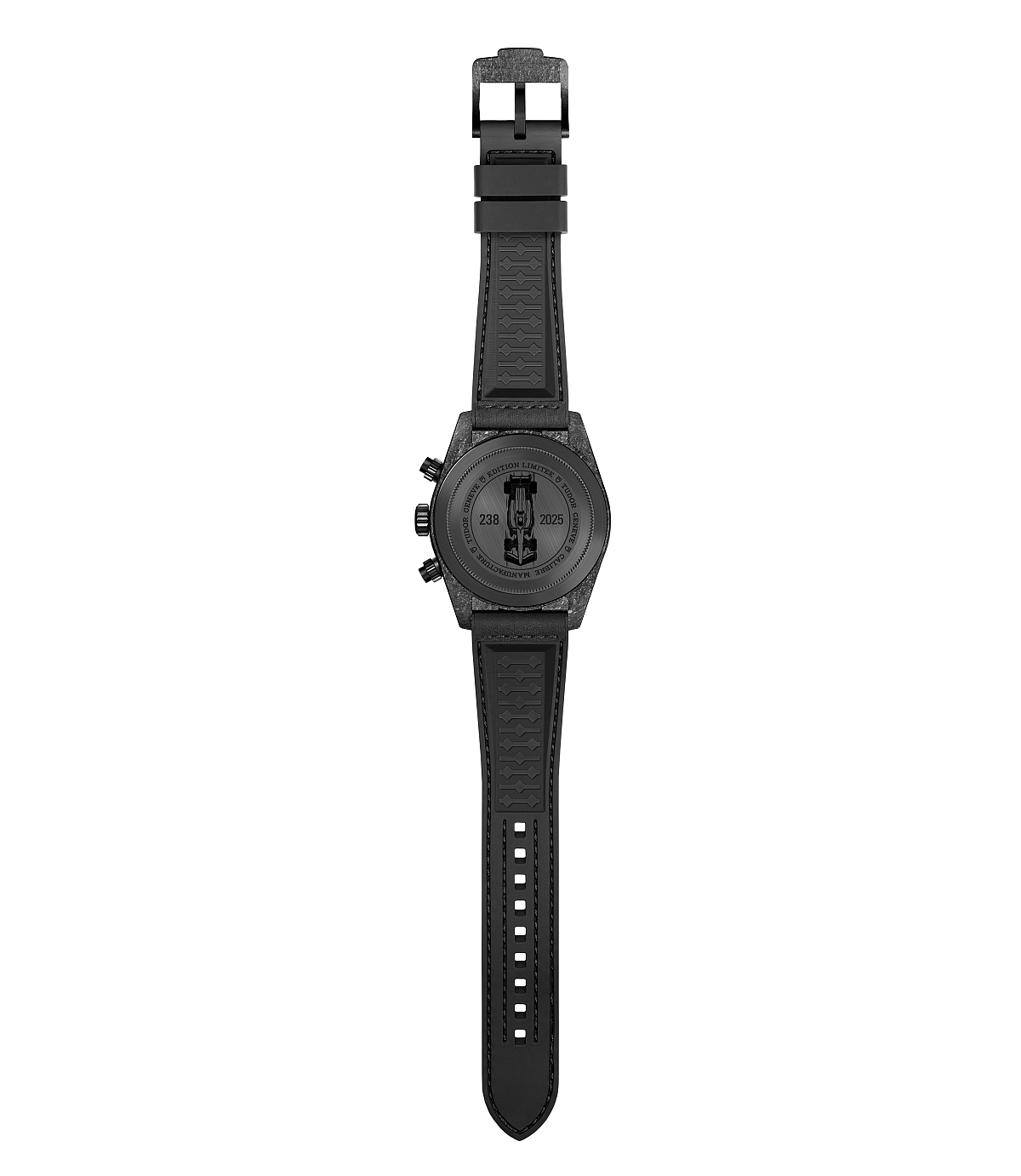 Black Bay Chrono Carbon 25µÃ¿ö¶q¥Í²£2025ªT¡A¿W¥ß½sÅO¨è©ó¸gPVD³B²zªºÜgª÷ÄÝ¿ö´ß©³þͤW¡C
