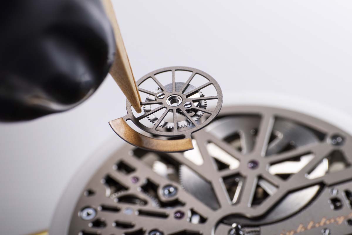 °Ê¤OÀx¦sÅã¥Ü¥Hª÷¦âªº®°§Îµ²¦X©ó¤p¬í½L¥~°é¡C