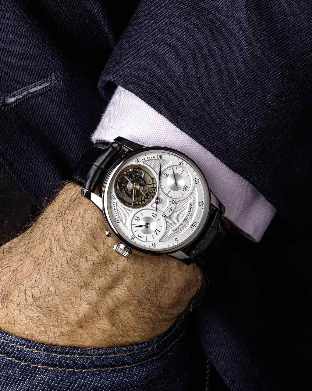  Tourbillon Guilloche TitangݿߥHT@ΡB˽ܱӵۺ١AèuܻGkʡABaǲΪݻաAaӮ~ξAC